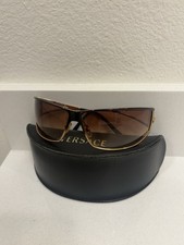 Versace Women  s Gold Frame Medusa Sunglasses W/ Case Mod 2040 Made In Italy