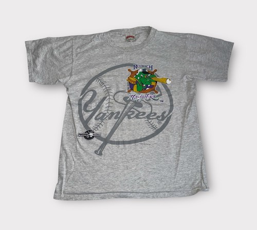 Vintage Norwich Navigators T-Shirt Mens L MILB Baseball New York Yankees 90s