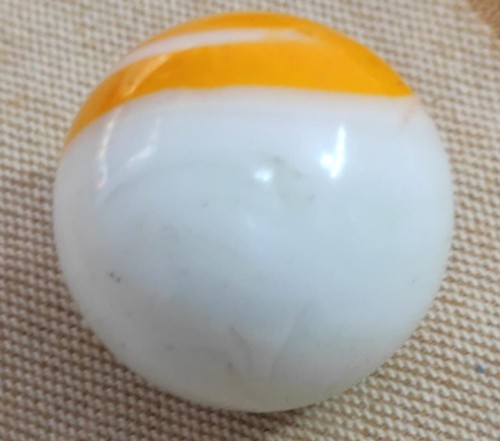 OLD TOY MARBLE 0.98'' TRANSITIONAL CREASE LEGHTON ''9'' WHITE BASE&YELLOW SWIRL - Picture 7 of 16