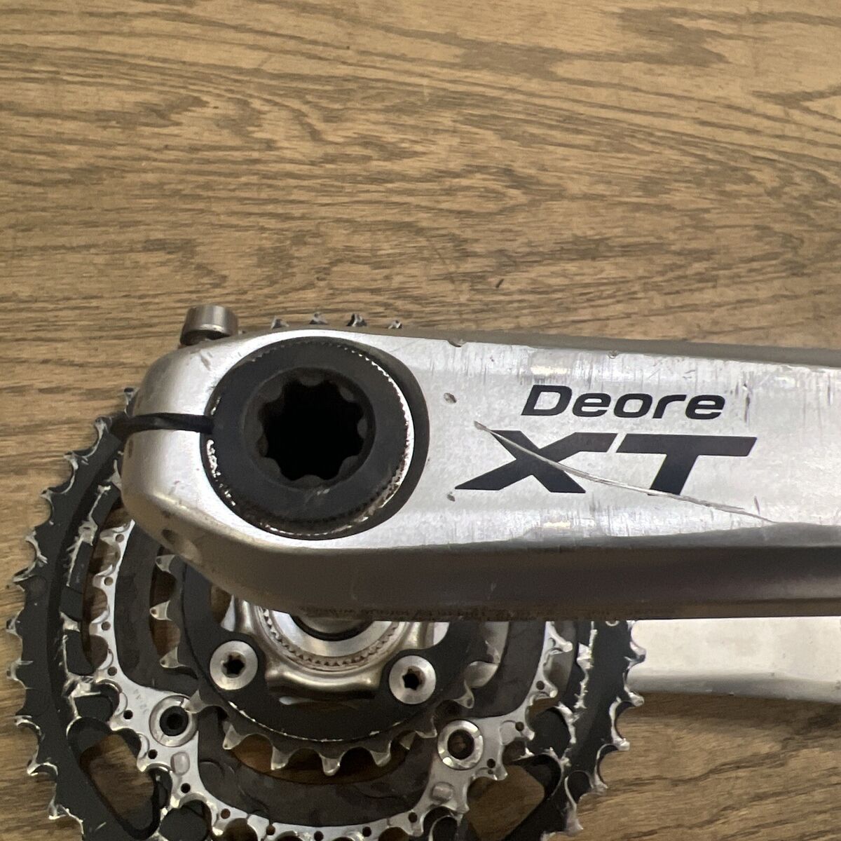 Shimano Deore XT FC-M770 Mountain Bike Crankset 3x9 Speed Shimano Deore XT FC-M770 Mountain Bike Crankset 3x9 Speed