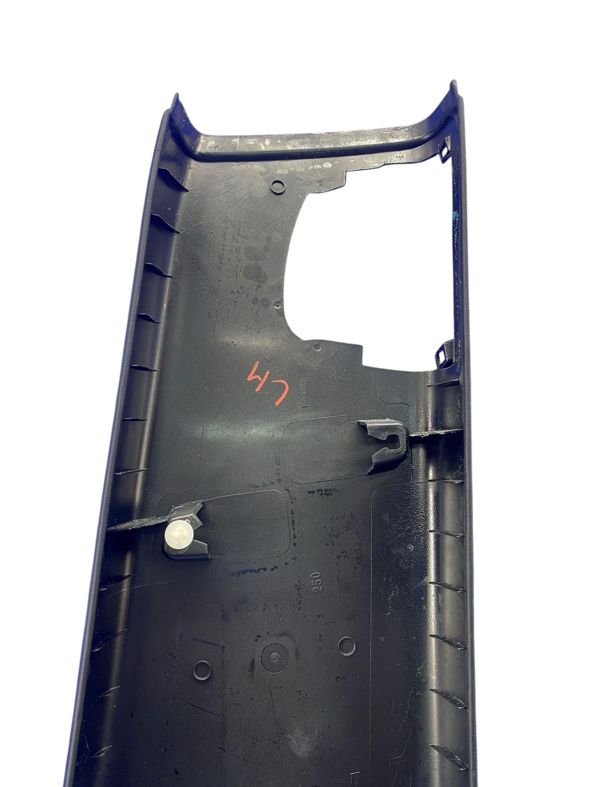 2009-2014 ROLLS ROYCE GHOST FRONT LEFT B PILLAR TRIM COVER PANEL *SCRATCHES* OEM