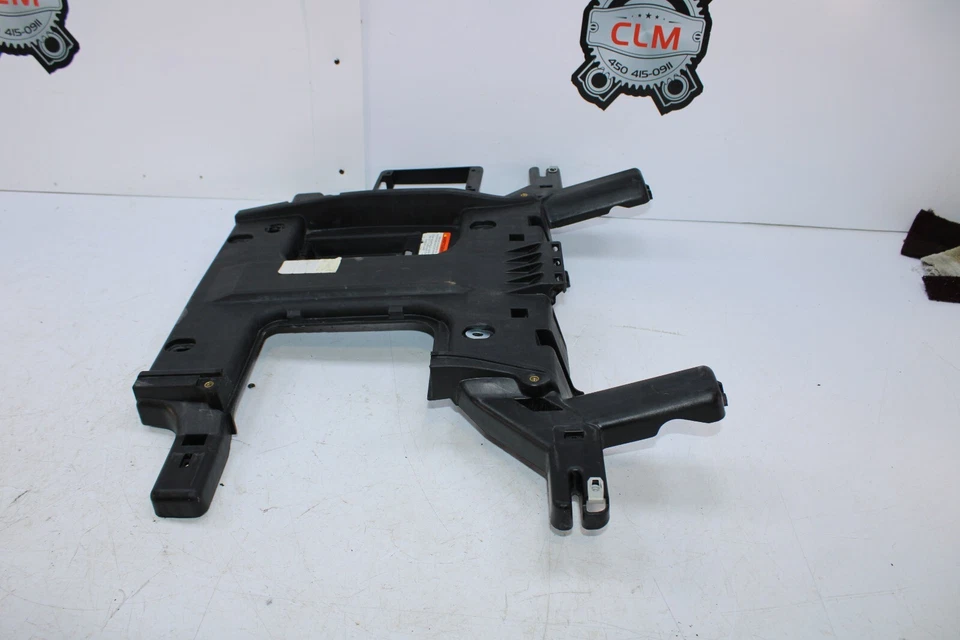 Soporte de asiento Can-Am Spyder RT 2011 Roadster 708300781 Foto 4 de 4