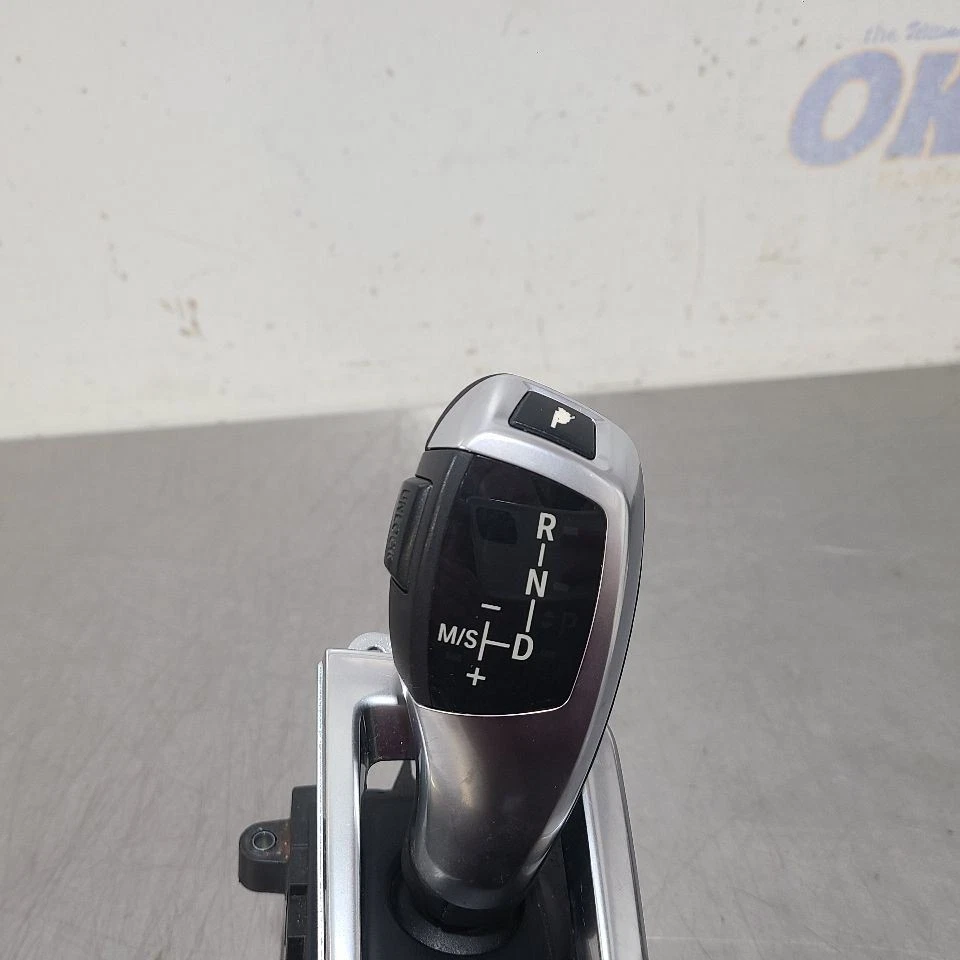 BMW 550I GT 2010 4,4 L transmisión automática conjunto de palanca de cambios Foto 3 de 4