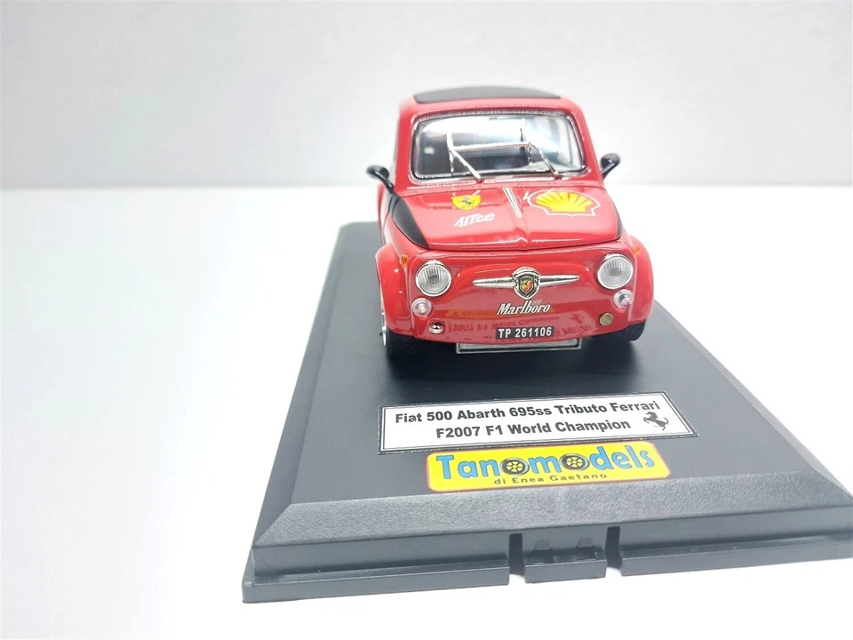 Fiat 500 Abarth 695SS Racing #135 - 1/18 Artigianale base Road Signature NO 1/16 - Immagine 2 di 4