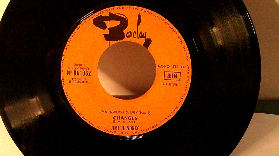 Jimmy Hendrix,Barclay,"Changes"France,7"45 w P/S,1972, Volume 5 in series,Mint- - Image 2 of 3