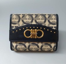 Ferragamo Women Wallet Salvatore Fold Gancini Turn Lock VHTF Designer Collection