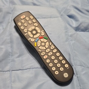 GE 24927 Universal 8 Device Wireless IR Remote Control, Black, Over 33ft Range