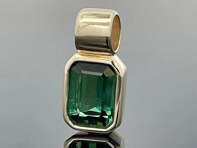ANHÄNGER AUS 375/- GELBGOLD MIT  GOLCONDA TURMALIN FACETTENREICH SCHMUCKJAGD - Bild 3 von 4