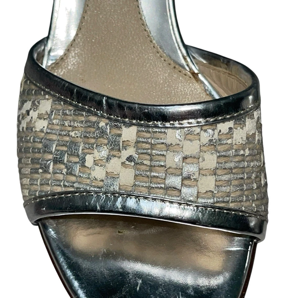 Tacones Fendi Vintage Cuero Plateado Gatito Talla 38 EE. UU. Talla 7,5 Foto 4 de 4