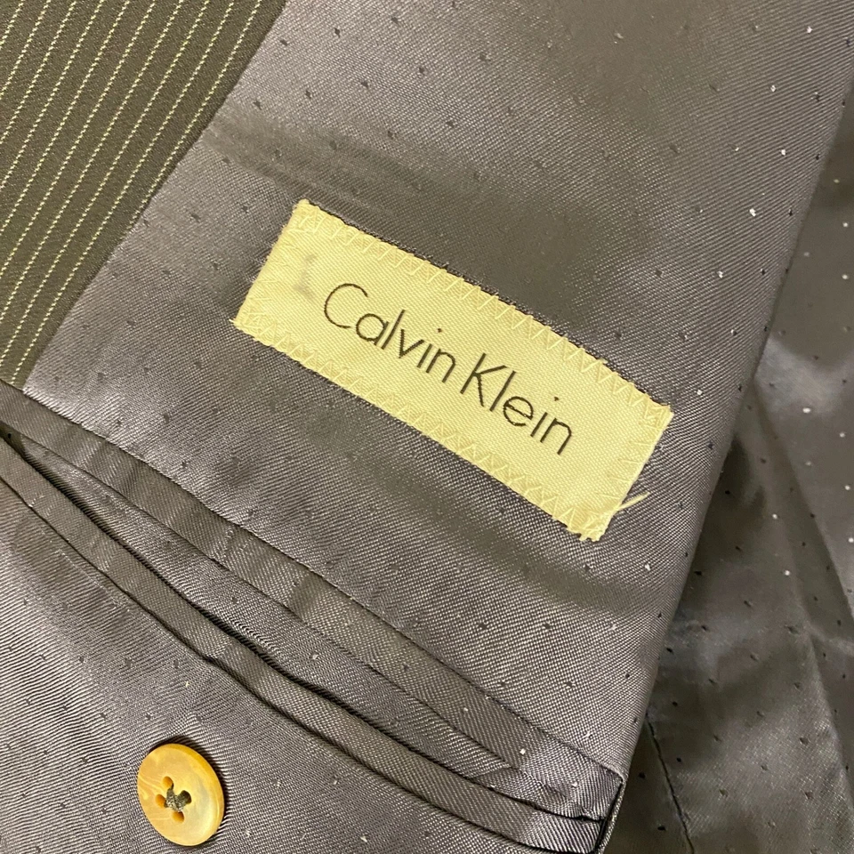 Calvin Klein Wool Two Piece Suit Jacket & Pants Set 44L x 38W Blue Pinstriped - Image 4 of 4