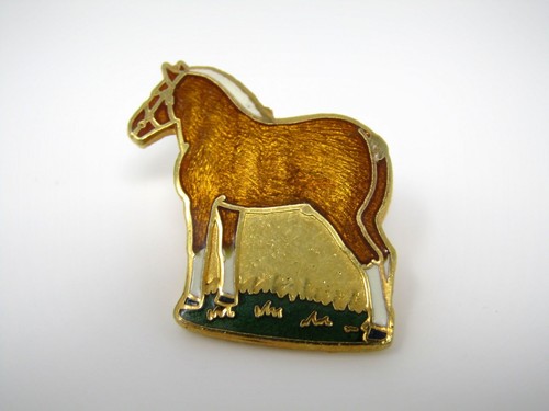 Vintage Brown Draft Horse Enamel Pin Brooch Gold Tone Clydesdale Style Tack Pin