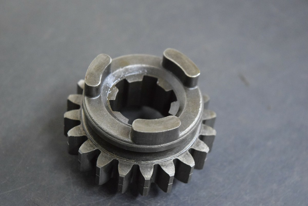 KAWASAKI KL250 KLX250 KZ200 KZ250 ENGINE TRANSMISSION INPUT SHAFT
