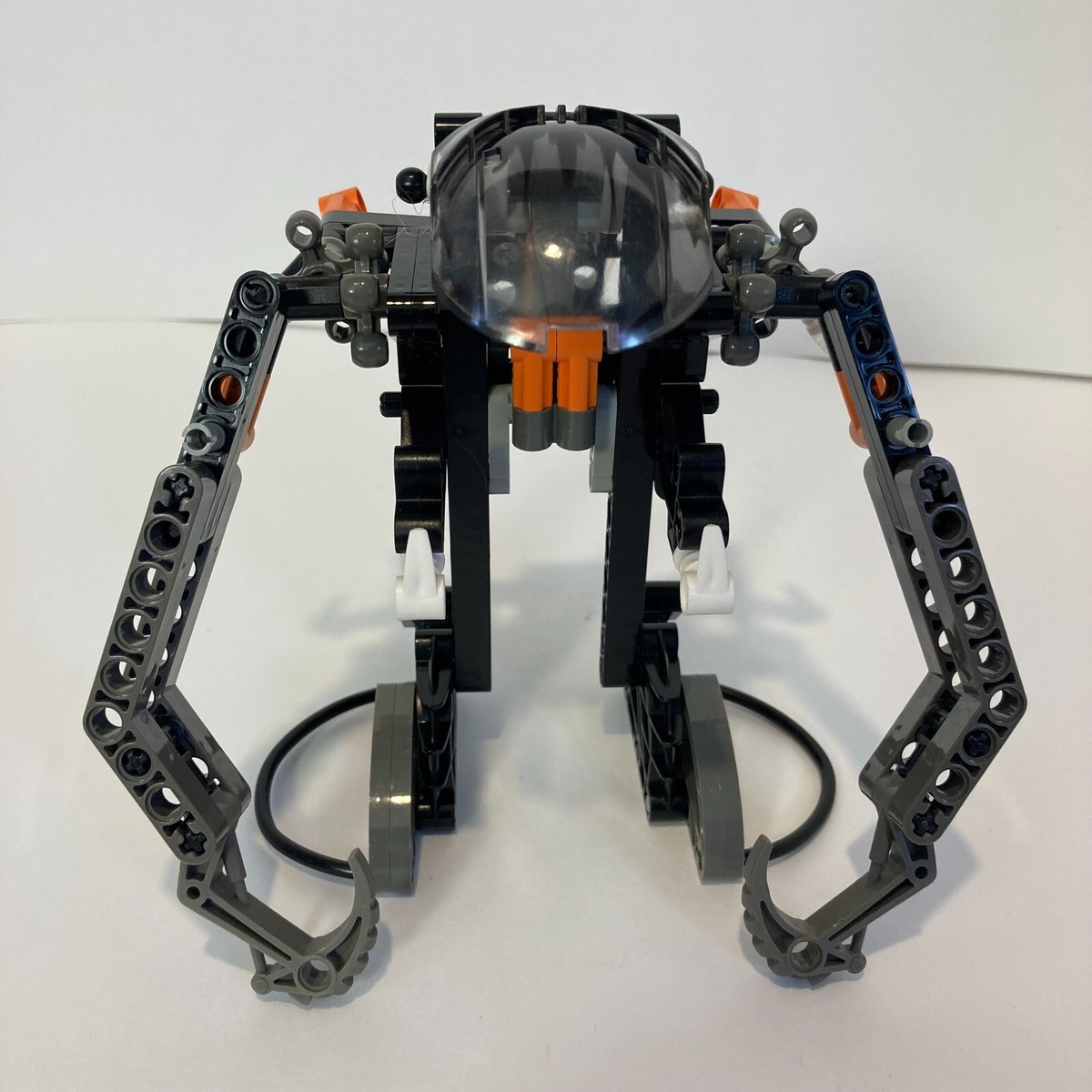 LEGO Bionicle 8556 Boxor Titan Mech Warrior Nuparu Matoran With