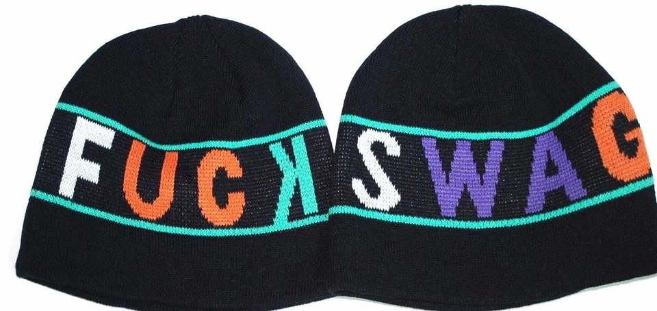 Gorro de invierno tejido negro talla FU&% SWAG negro Foto 4 de 4