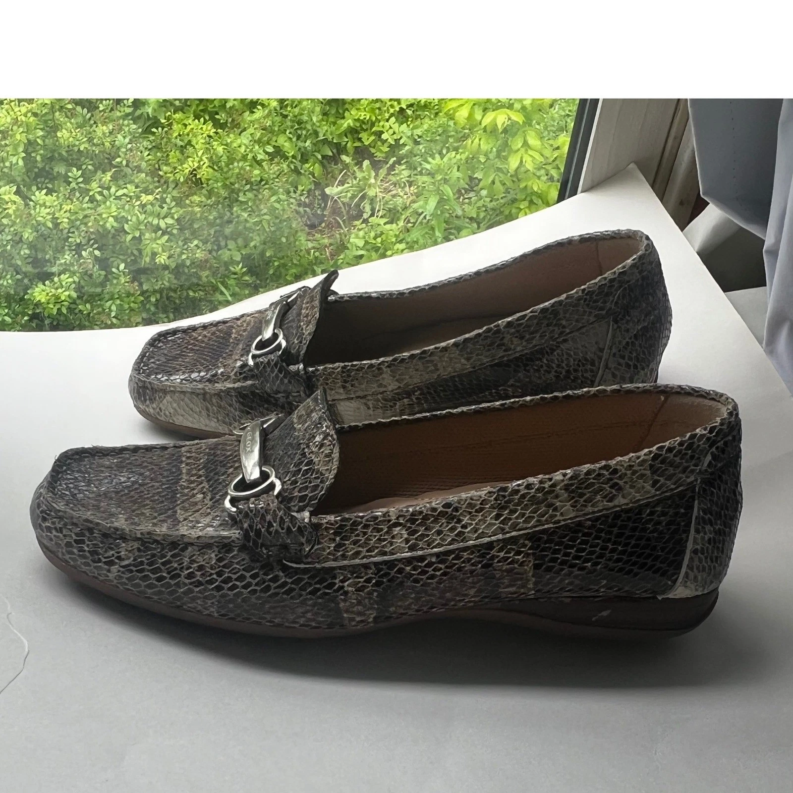 Geox Respira Womens Snakeskin Embossed Leather Horsebit Loafers Brown Grey 37
Opens in a new window