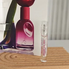 New Glossier You Rêve Eau de Parfum Sample Spray 1.5 mL .05 fl. oz