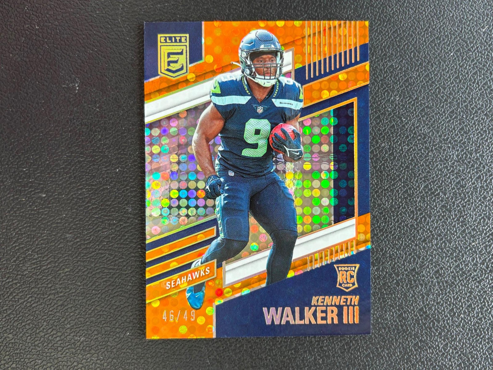 Kenneth Walker 2022 Elite Orange Rookie RC Seattle Seahawks 46/49 E10