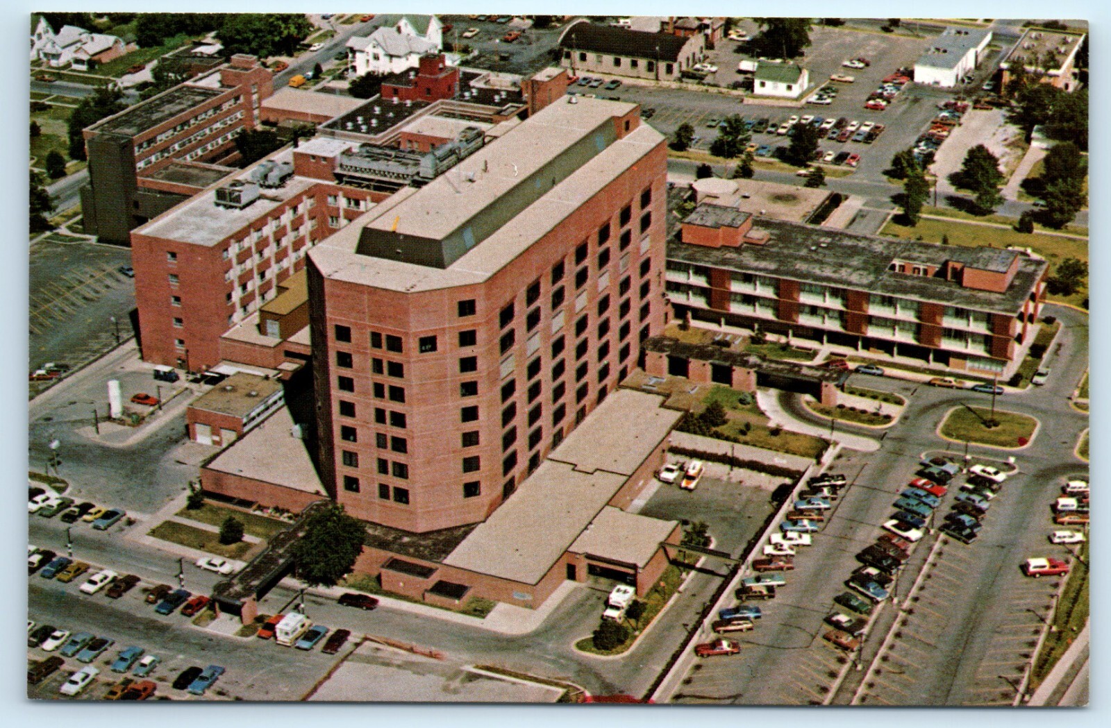POSTCARD Mercy Hospital Cedar Rapids Iowa 701 Tenth Street Aerial View