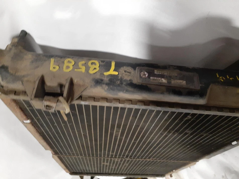 Used Radiator fits: 1991 Eagle Premier Grade A Foto 3 de 4