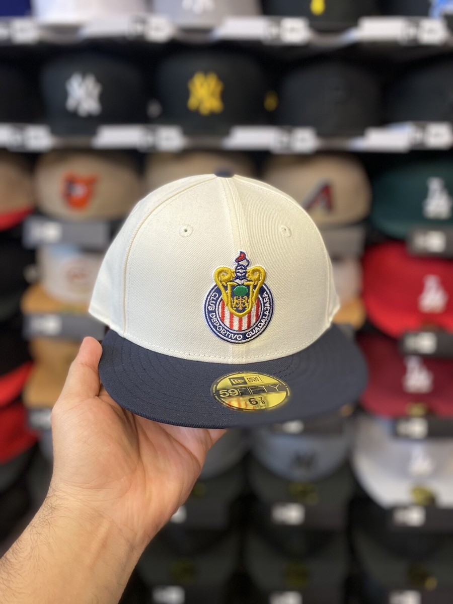New Era Chivas Del Guadalajara Chrome White/Navy 59fifty Fitted
