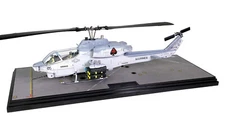 Forces of Valor 1:48 USMC AH-1W Super Cobra Attack Helicopter, FOV820004A1