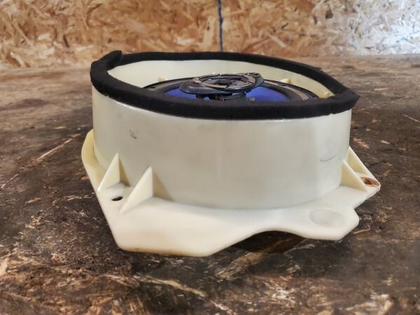 1994-1998 Nissan 240SX S14 Zenki Passenger Side Door Speaker 28166