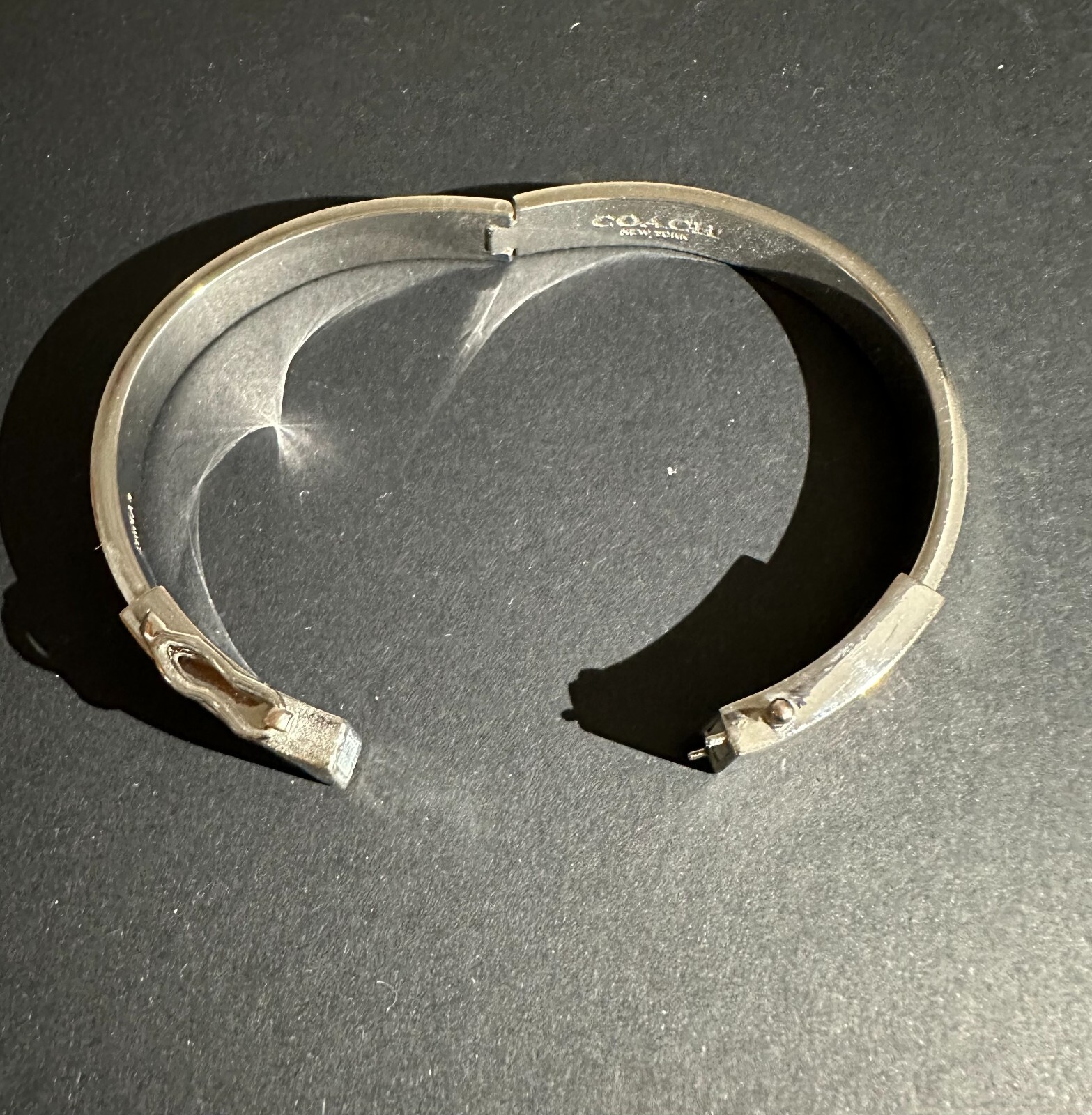 COACH *AUTHENTIC* SILVER HINGED BANGLE BRACELET - image 5