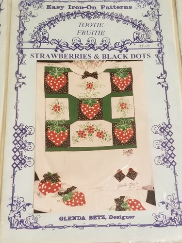 Vintage Iron-ons LOT Glendas Fashion Patterns 6 Christmas designs and More - Picture 3 of 8