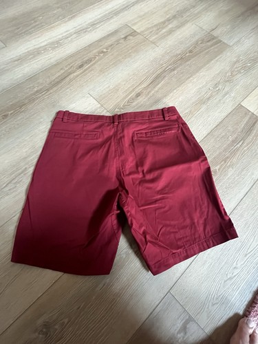 Lululemon Commission Herrenshorts, Größe 36, burgunderrot, klassische Passform, 9" Schrittlänge