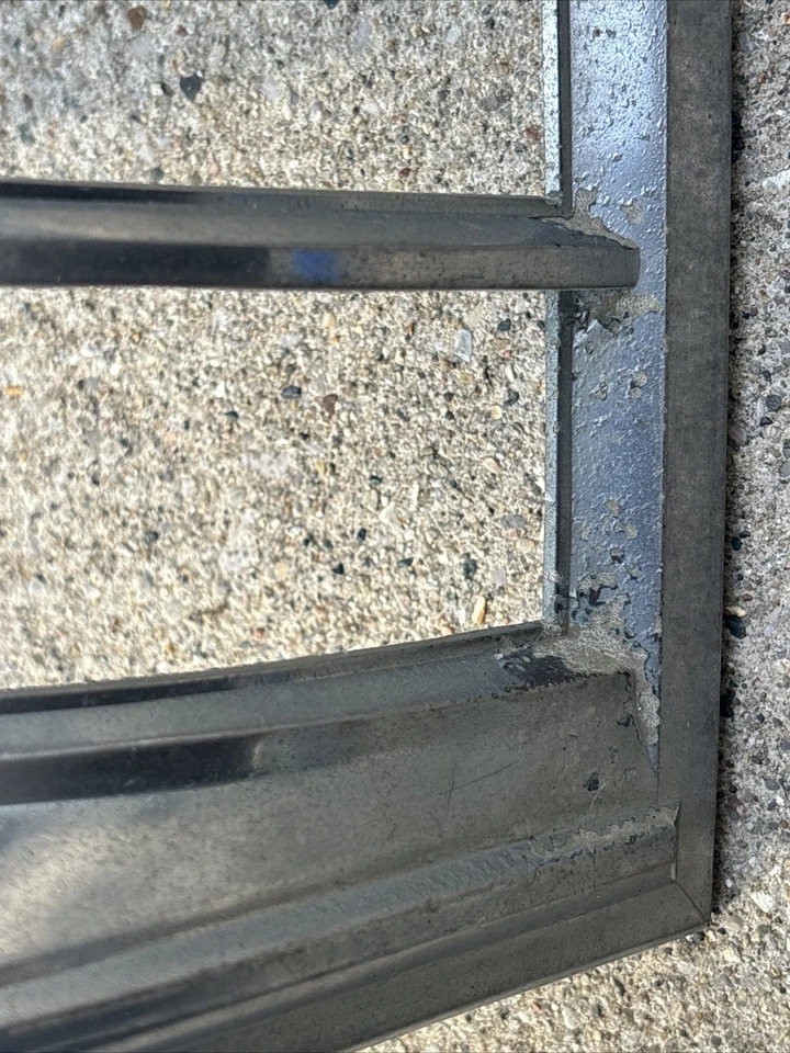 Bisel de faros Bonneville LH 1980 1981 moldura envolvente izquierda OEM Pontiac BZ4 Foto 3 de 4