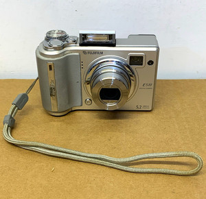 Fujifilm Finepix V10 | eBay