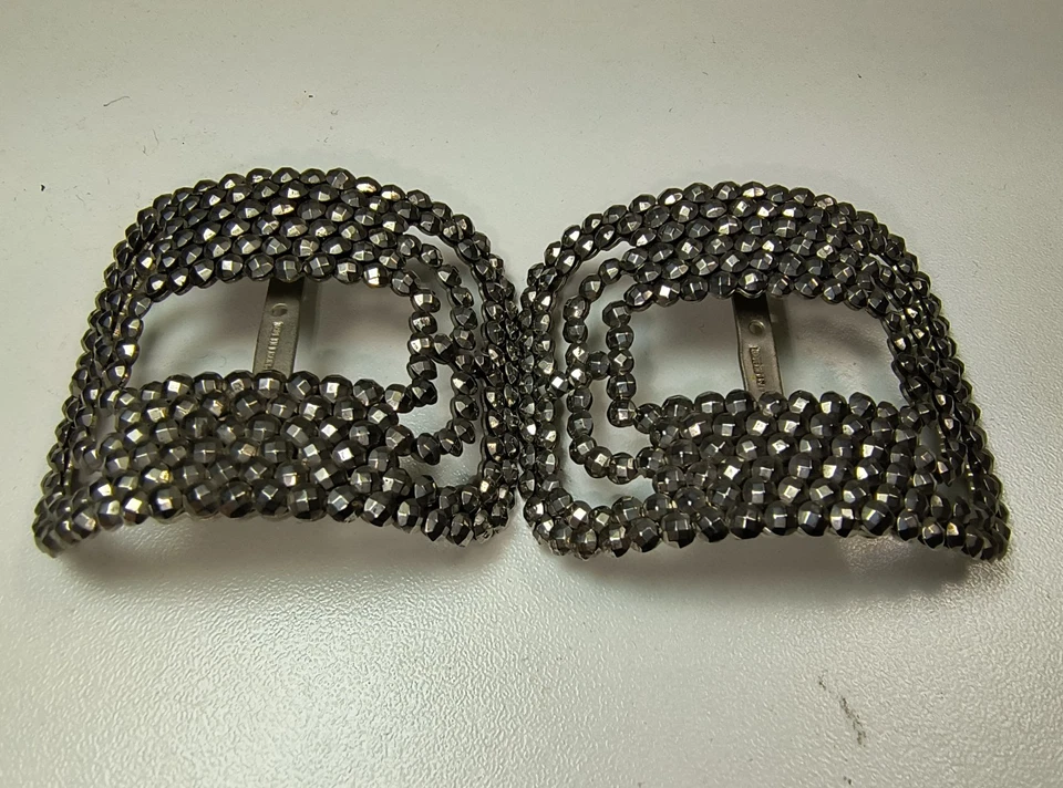 Par de clips de zapatos antiguos brillantes de corte de acero franceses hechos en Francia usados en excelente estado A+ Foto 3 de 4