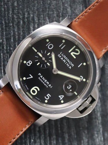 41558: Panerai Luminor Marina, PAM00164, Box and 2010 Card
