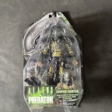 ALIENS VS PREDATOR SERPENT HUNTER NECA ACTION...