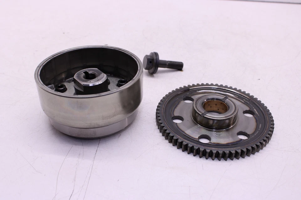 02-14 YAMAHA ROAD STATOR MAGNETO 发电机飞轮马达带起动器夹 — 第 2/4 张图片