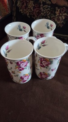 4 Vintage ROY KIRKHAM Fine Bone China Rose Design Mugs England