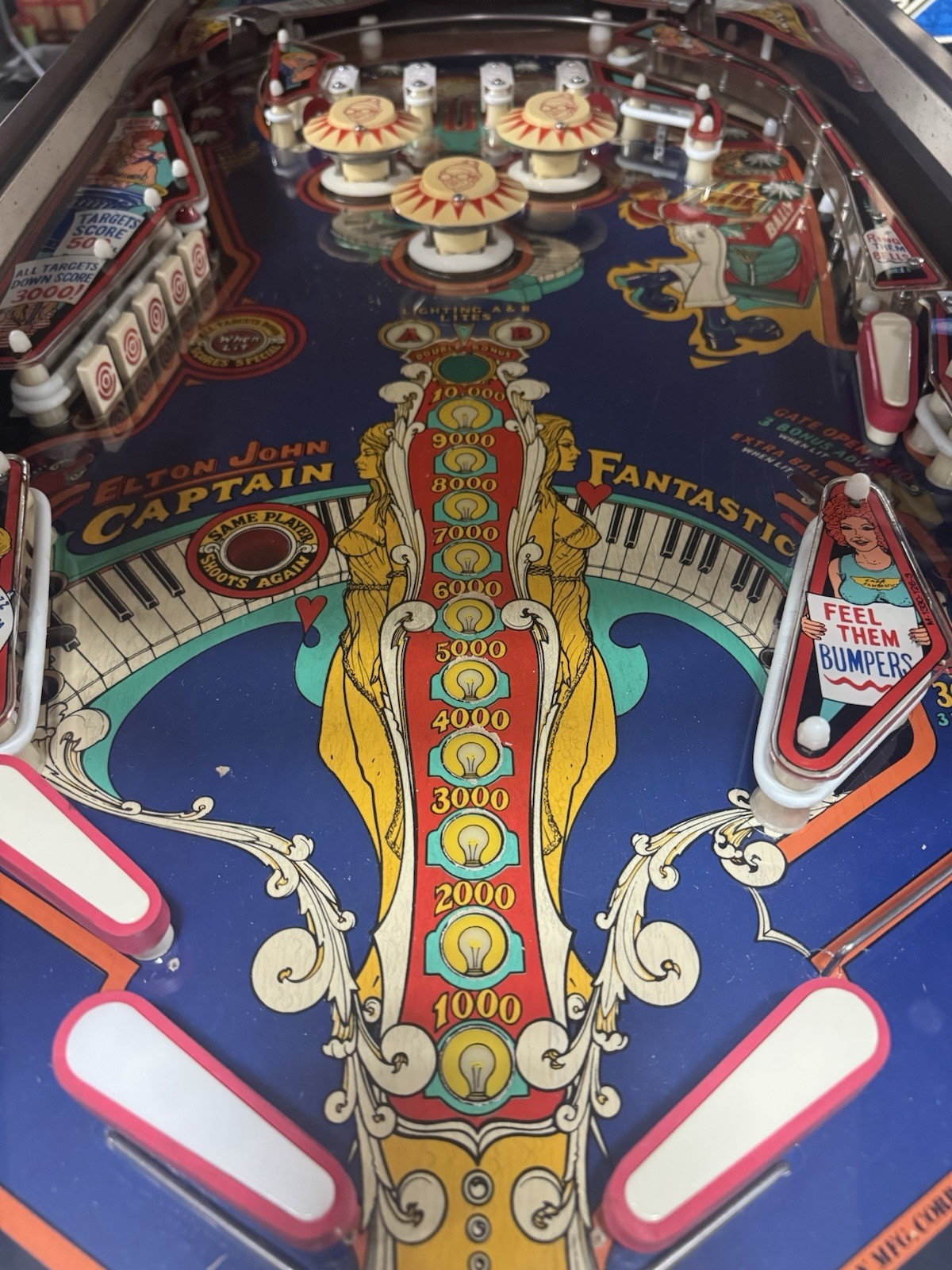 1976 CAPTAIN FANTASTIC AND THE BROWN DIRT COWBOY PINBALL MACHINE FULLY REFURBISH