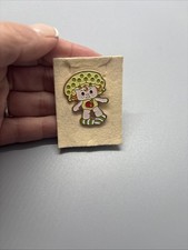 VINTAGE Strawberry Shortcake Enamel Pin Badge. 1980s Original