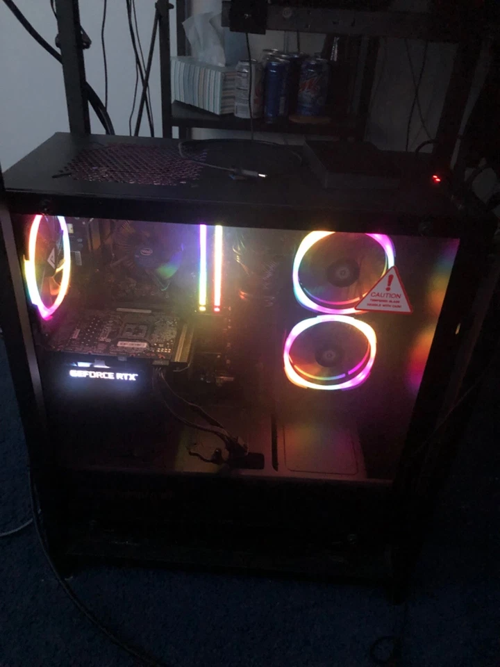 CyberPowerPC usado - Gamer Xtreme Gaming escritorio Foto 3 de 4