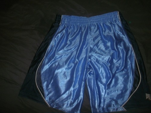 Nuevos con etiquetas pantalones cortos de baloncesto Everlast® DAZZLE tallas S o L precio de venta sugerido por el fabricante $26.00 (B177) - Imagen 11 de 19