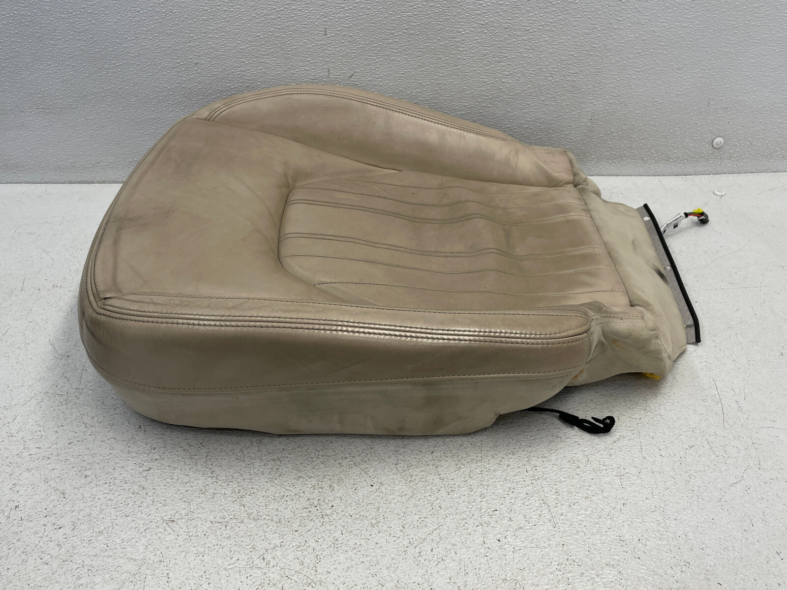 14 15 16 17 Maserati Ghibli S Front Left Lower Bottom Seat Cushion 1558 OEM