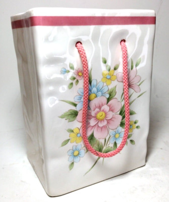 FTDA Vintage 5.5'' Spring Floral Ceramic Gift Bag with Strings Made in Japan
