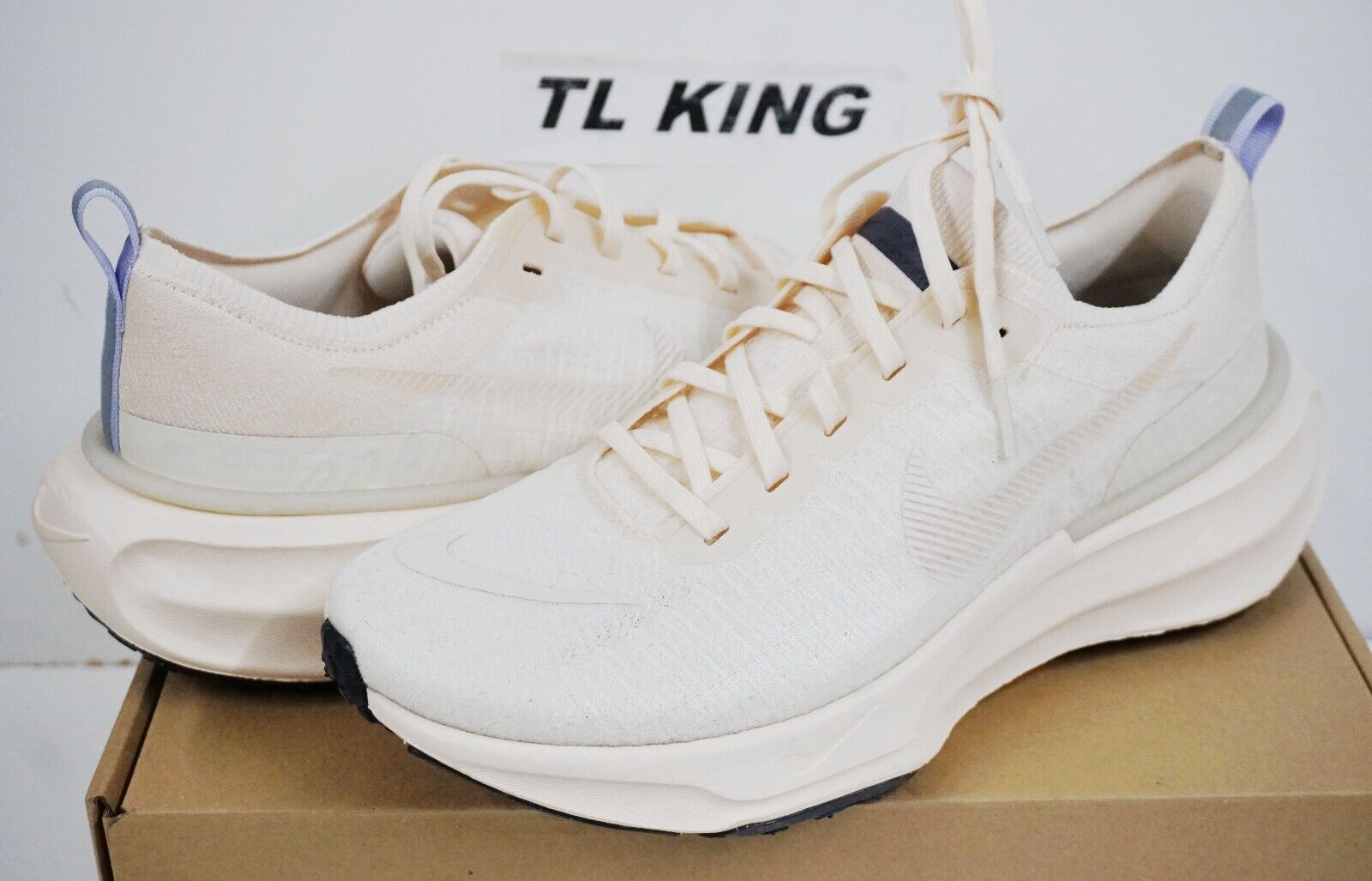 Nike ZoomX Invincible Run 3 Light Cream Coconut Milk DR2615-200 Men Size 9