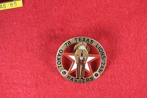 Lions Club Pins TEXAS 2X2 1978
