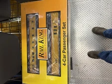 O- Scale MTH 4-Car Passenger Set Union Pacific Heavy Weight
