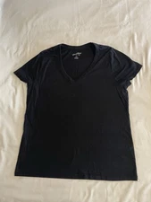 Misses Universal Thread Short Sleeve V-Neck Tee Shirt Top  Size XL  Black