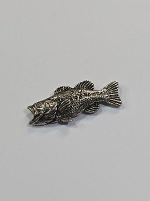 GG Harris 1988 Large Mouth Bass Lapel Pin Pewter Small Size 