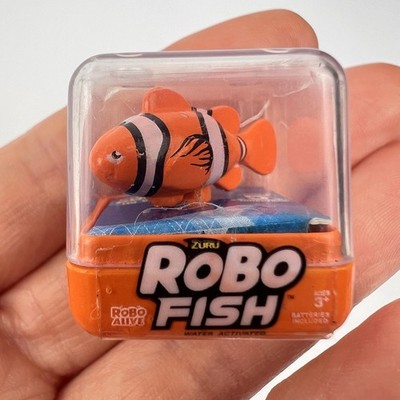 ZURU Mini Brands Robo Orange Clown Fish Toy Series New Sealed Collectible