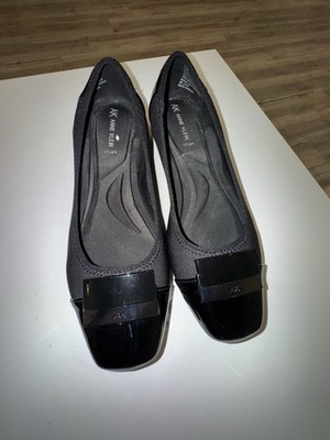 Anne Klein Black Square Toe Cap Toe Women's Flats Slip On Solid Flat Style