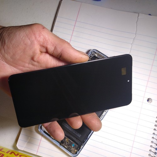 Google Pixel 8 Pro - 256GB - unlocked & no service contact *Water Damaged* - Afbeelding 14 van 17